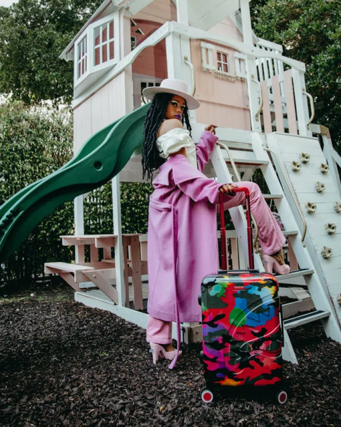 CAMOBURST SHARKNAUTICS HARDSHELL CARRY-ON LUGGAGE