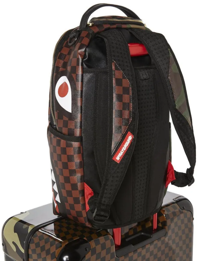 JUNGLE PARIS 29.5u201d FULL-SIZE SHARKITECTURE LUGGAGE