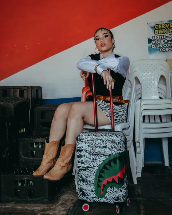 NIGHT NIGHT SHARKNAUTICS HARDSHELL CARRY-ON LUGGAGE