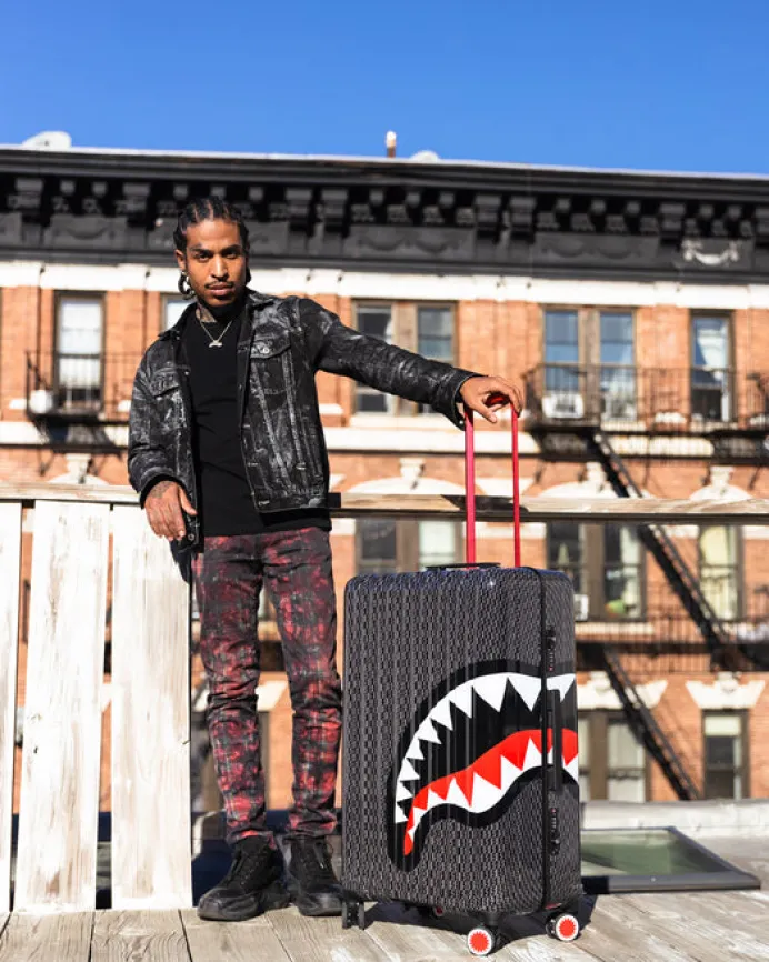 SPRAYGATTI REVV SHARKNAUTICS HARDSHELL FULL-SIZE LUGGAGE