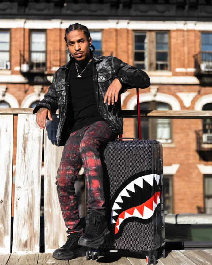 SPRAYGATTI REVV SHARKNAUTICS HARDSHELL FULL-SIZE LUGGAGE
