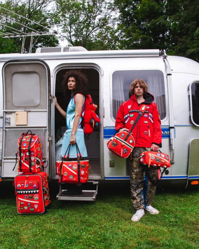 THE GLOBAL EXPEDITION JETSETTER CARRY-ON LUGGAGE