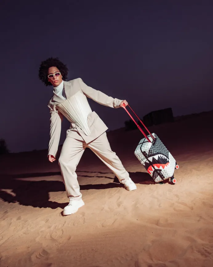 UNSTOPPABLE ENDEAVORS SHARKNAUTICS HARDSHELL CARRY-ON LUGGAGE