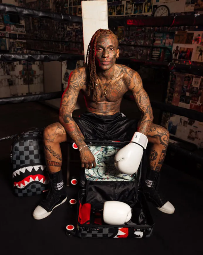 VANQUISH II SHARKNAUTICS HARDSHELL CARRY-ON LUGGAGE